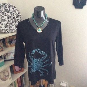 Beaded blue crab shirt